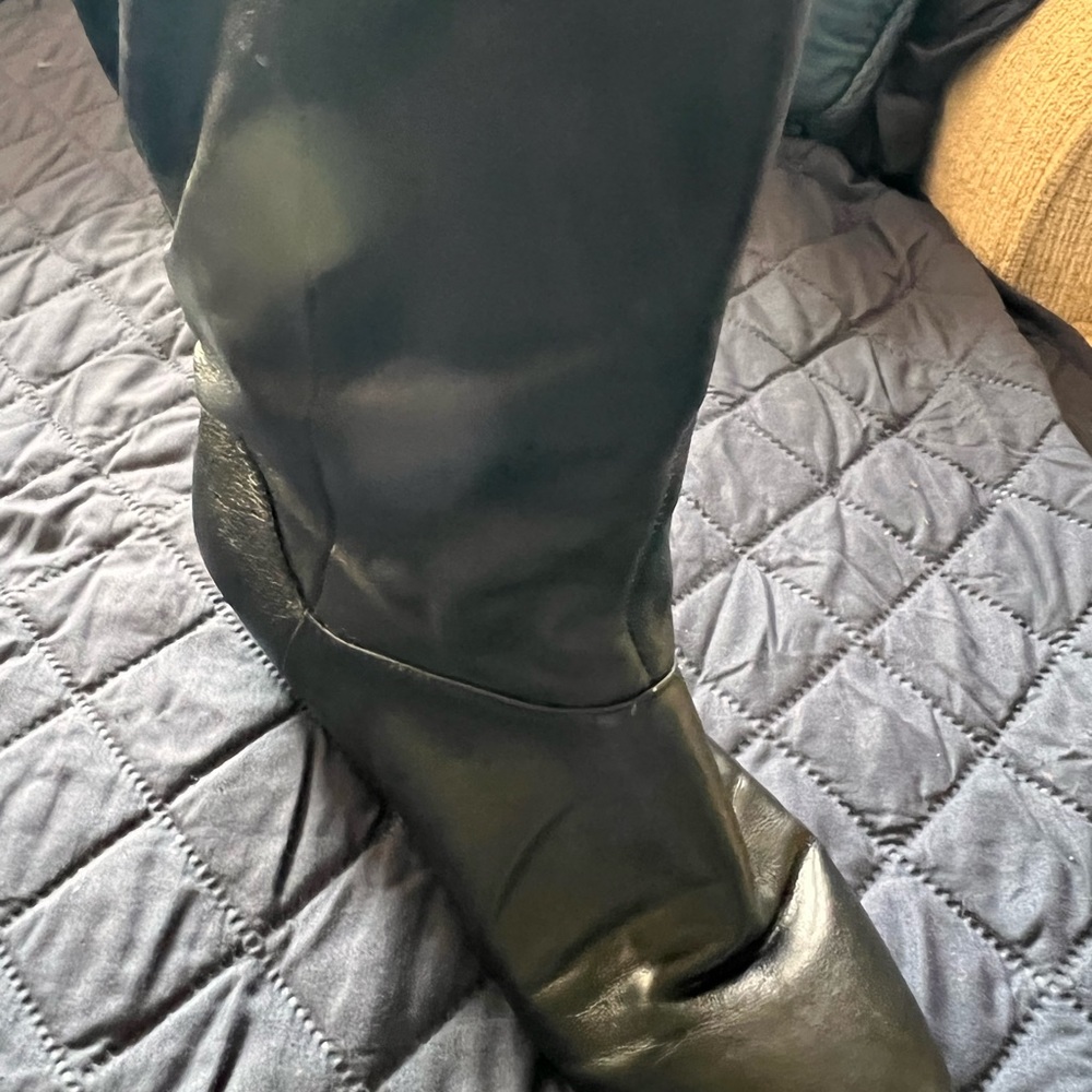 Above knee, black, vegan, Chinese laundry, flat boot, fits a thicker calf
